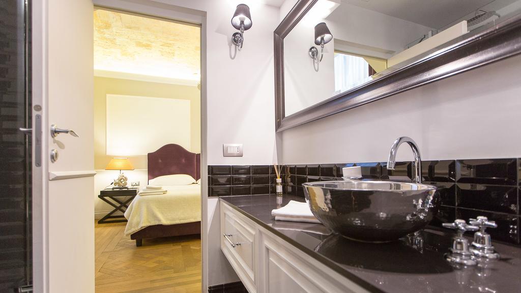 Rental In Rome Pinciana Deluxe Екстер'єр фото